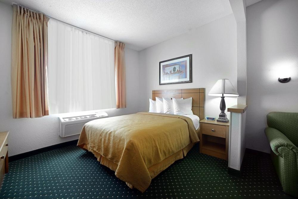 Quality Inn & Suites Springfield Southwest Near I-72 Exteriör bild